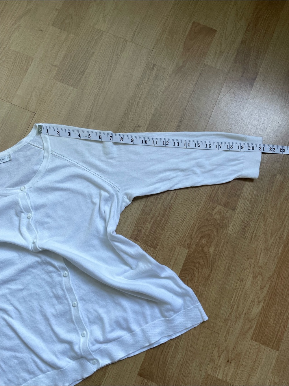 Reitmans Essentials White 100% Cotton Cardigan Women’s L Lightweight Button Fron - Picture 10 of 10